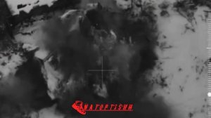 🇷🇺🇺🇦Дрон на оптоволокне поразил здание, где распложились всушники и похоронил их под завалами