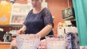 В НОВОМ УРЕНГОЕ ,ПОДГОТОВКА, КУПИЛА ПОСУДЫ, ПРОДУКТЫ.