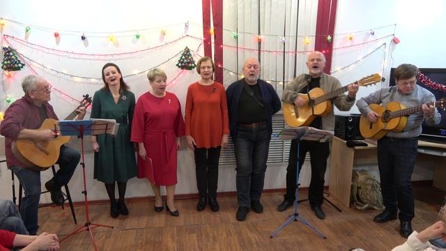 33 Песенка о собачкеТяпе - КСП Колесо