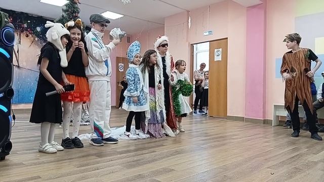 Сталеваров 28. Новогодний концерт: «В гостях у сказки». смотреть онлайн