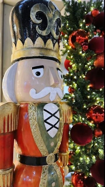 Новогоднее оформление отделений «Цифра банка» в Москве