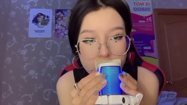 ASMR Ear Licking & Eating | Triggers | Nibbling | Mouth Sounds | АСМР ликинг уха, звуки рта 💦👅