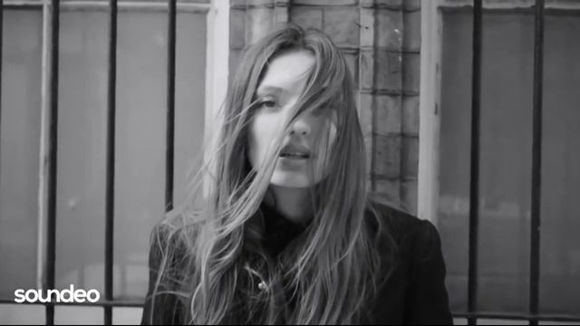 VILIA - Wind My Hair (Mateos Deep Remix) смотреть онлайн