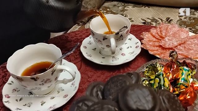 В Ярославле с наступающим Новым годом поздравили участника Великой Отечественной войны смотреть онлайн