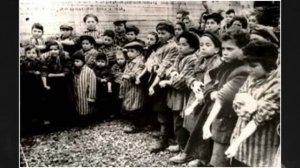 Немцы теперь обязаны не только признать геноцид а и покаяться! Напомним им - ответите за всех ...!