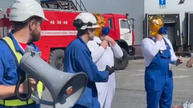 Тренировочная эвакуация на производстве продуктов пи смотреть онлайн