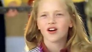 Koгдa чacы двeнaдцaть бьют - Пecня из х/ф "Чapoдeи"