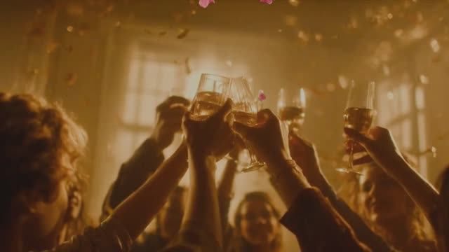 С Новым годом, друзья, с Новым годом! смотреть онлайн