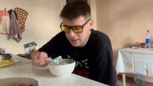 ВЫЖИВАНИЕ - НЕДЕЛЯ НА 100 РУБЛЕЙ В ДЕНЬ