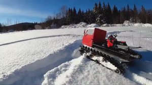 ВИДЕО ПРО МАШИНКИ НА РАДИОУПРАВЛЕНИИ ДЛЯ МАЛЬЧИКОВ УПРАВЛЯЕМ СНЕГОХОДОМ И ТРАКТОРОМ ИГРУШКИ МАШИНКИ