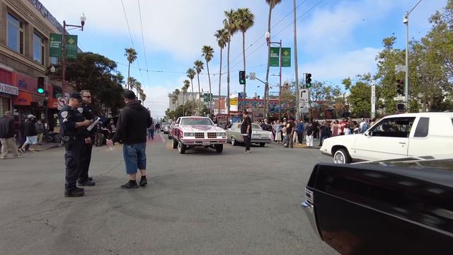 Для многих владельцев Low Rider не просто машина, а способ выразить свою индивидуальность.