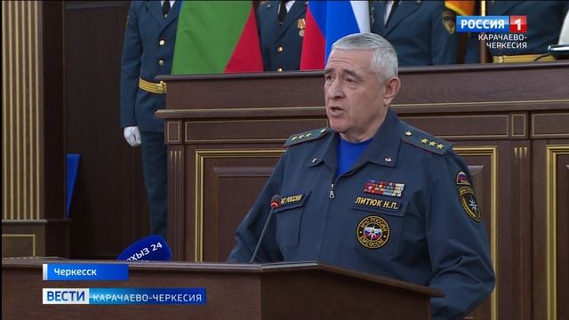 Глава КЧР вручил госнаграды людям, для которых самопожертвование и сила духа — ежедневная работа смотреть онлайн