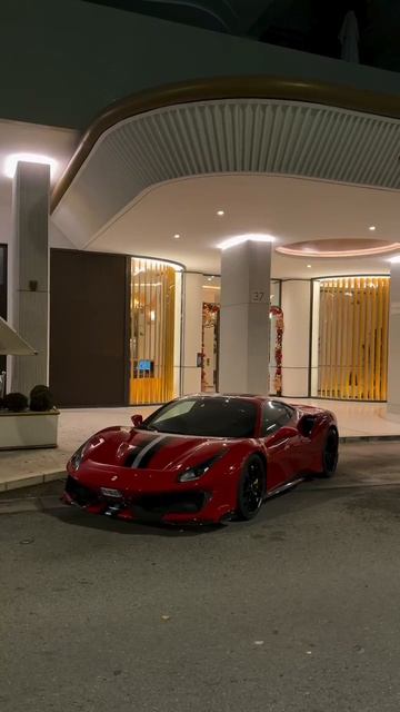 Роза🌹 #лучшее #подпишись #подписка #лайк #rek #хочуврек #музыка #ferrari смотреть онлайн