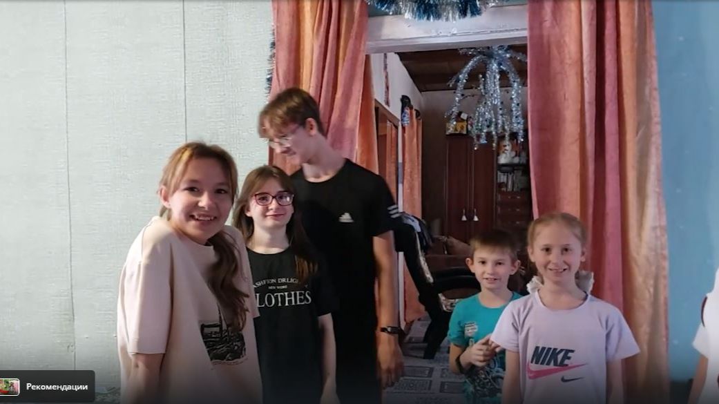 С НОВЫМ ГОДОМ !!! ВСЕ ХЛОПАЕМ !!! смотреть онлайн