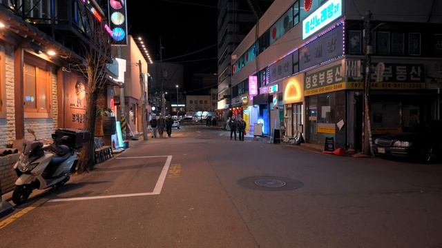 Ночные огни Сеула Йонгридан гил и Намён-дон ✨🚶♂️ смотреть онлайн