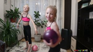 Тренировка по художественной гимнастике дома