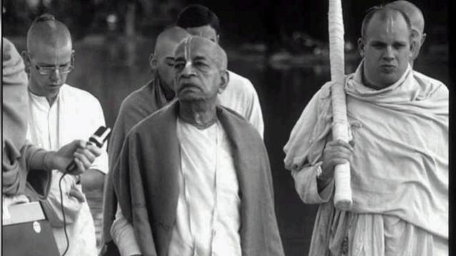 Лекция Шрилы Прабхупады 30.12.1966, Нью-Йорк. БГ 10.1-3. Постичь непостижимого Господа.