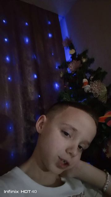 с новым годом 🎄 поздравляю всех