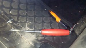 Замена радиатора отопителя Шевроле Нива с кондиционером без снятия панели