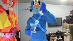 Дерзко и Дипинс набухались ой тоесть фиксиков косплеят(есть маты)