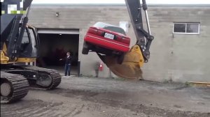 Утилизация бульдозера, автомобилей.