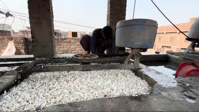 Полный процесс переработки пластика. Цех в Пакистане смотреть онлайн