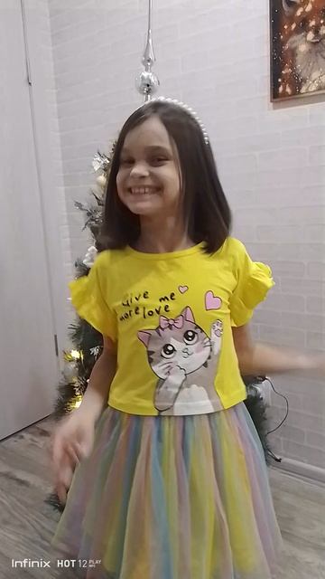 С новым годом ребята!!! ребята давайте набрать нужное количество подписчиков и это цифра 300☺ смотреть онлайн