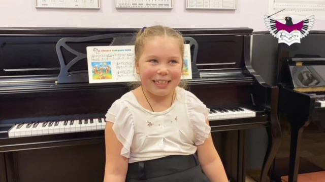 Поздравления с Новым Годом от учеников Центра "Виктория" смотреть онлайн