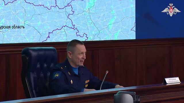 Начальник зенитных ракетных войск ВКС Романенков – об отражении атаки на резиденцию Путина смотреть онлайн