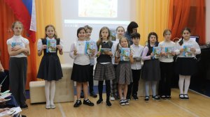 Неделя русского языка и литературы в Школе "МОРОЗКО". Торжественные линейки и церемония награждения