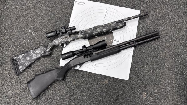 Есть ли преимущества у нарезного ствола 12 калибра перед цилиндром? Проверяем на самокруте.