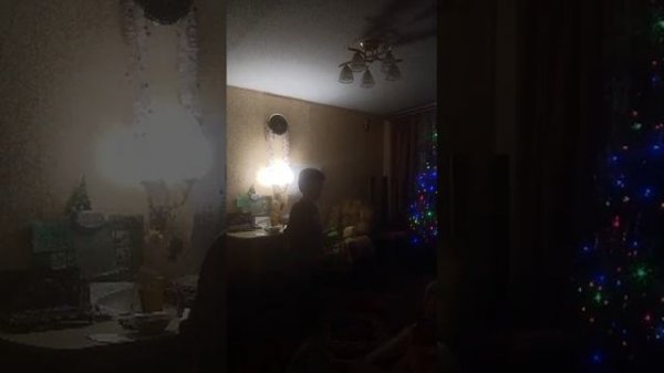 пытаюсь увидеть деда мороза