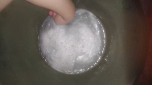 Постирать  майку в стиральной машине