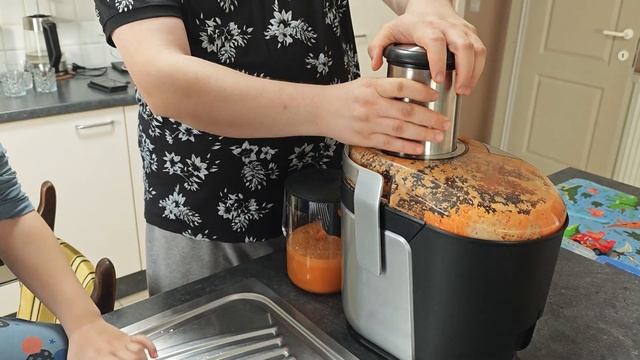 Сок морковь, груши и яблоки смотреть онлайн