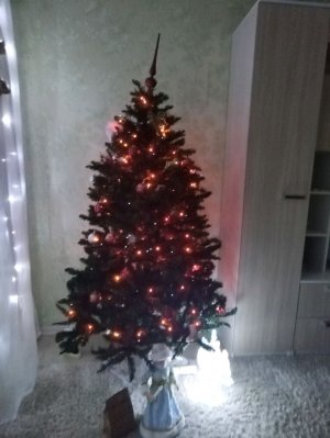 С новым годом.