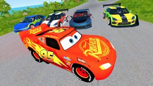 МУЛЬТИКИ ПРО МАШИНКИ МАКВИН: спуск с горы — вихрь кувырков