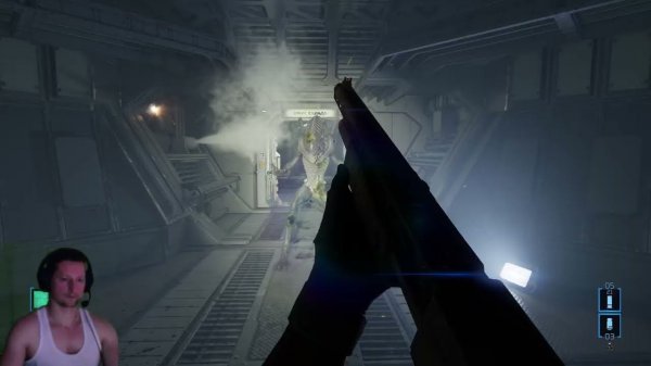 Alien Rogue Incursion Evolved Edition - Deluxe #9 Поддержать и защищать корабль.