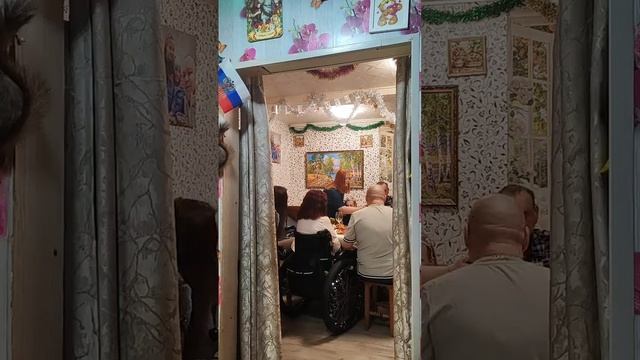 Предновогодний эфир от 31.12.2025 смотреть онлайн