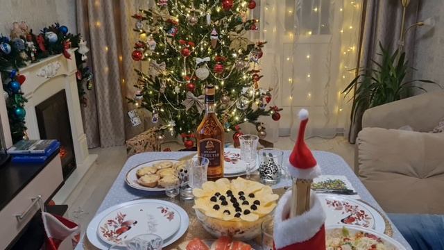 Встретили Новый 2026 год в кругу семьи!🎅 Праздничный стол.🎅 смотреть онлайн
