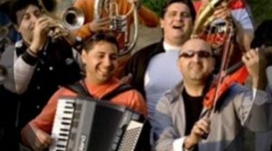 Stephen & Fancy. Mahalageasca