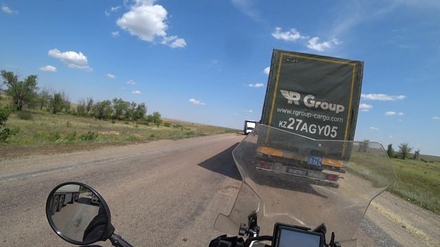 Обгоны и очень ровная дорога смотреть онлайн