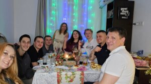 01-01-2026 Отмечает Новый 2026 год по семейному!!!