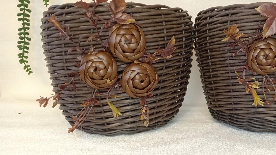 Кашпо на 5 литров в цвете «венге».