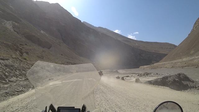 Кайф и пыль смотреть онлайн