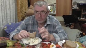 MUKBANG RUSSIA.МУКБАНГ РОССИИ.МУКБАНГ.ОЛИВЬЕ.САЛО.ПОМИДОРКА.