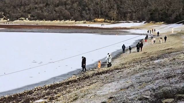 Кипарисовое озеро Сукко 1 января 2026 года глазами Дмитрия Сорвенкова смотреть онлайн