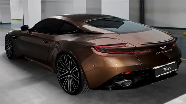 Aston Martin DB12 2026 - Звук, интерьер и экстерьер