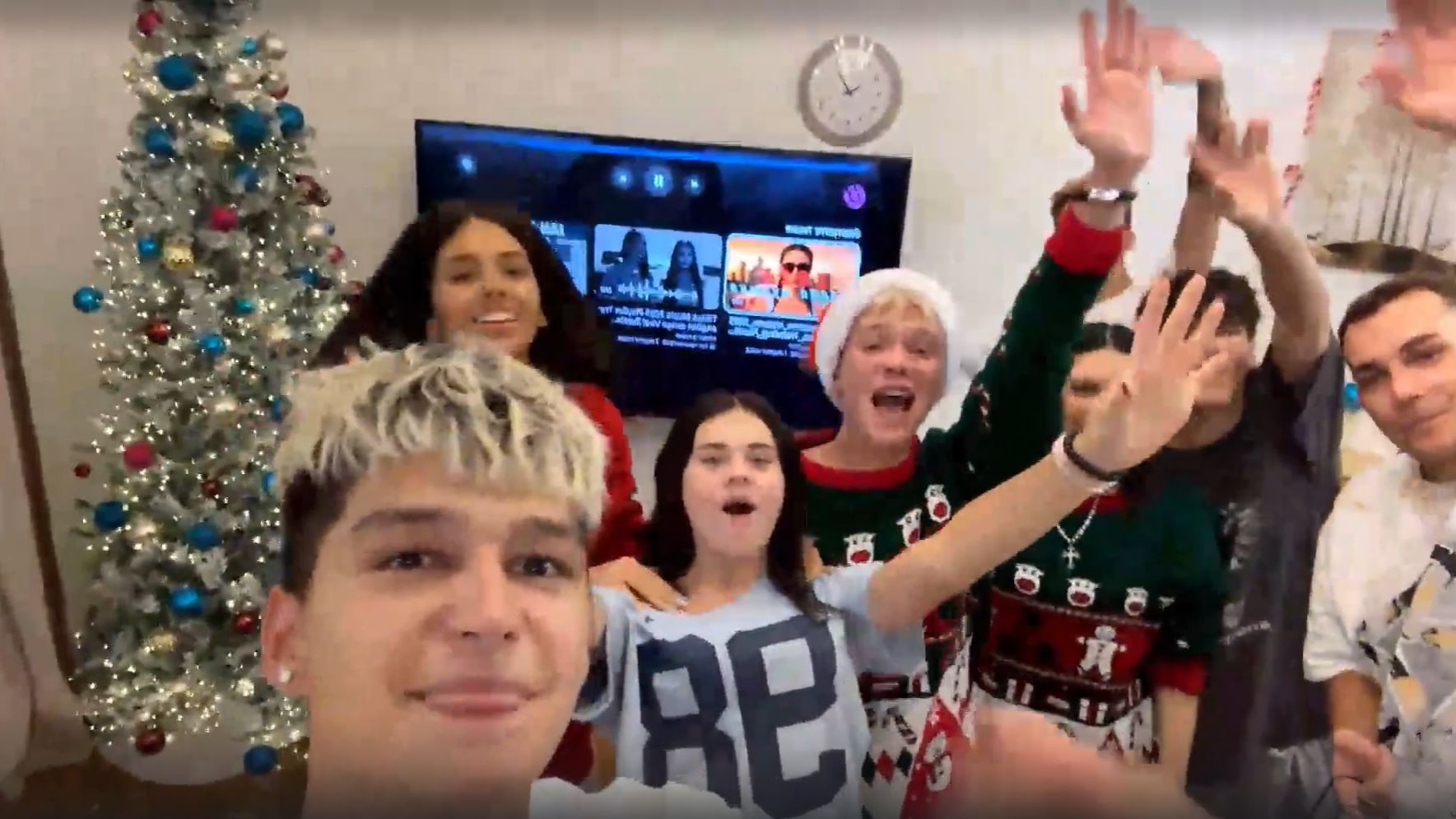 🎄Тайный Санта с Адреналин Хаус!(Новый год)🎅🏻 смотреть онлайн