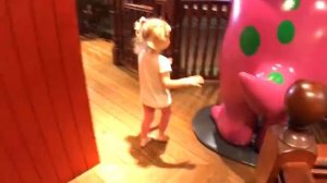 ТОМАС город Развлечений Для детей и малышей как в Мультике Паровозик Томас и Его Друзья