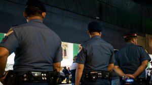 Мотоциклисты бросили гранату в толпу детей в новогоднюю ночь